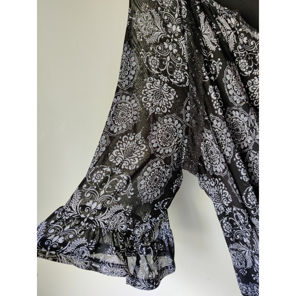 Catherines Blouse Tunic Black/White Bandana Like Print Size 1X - Picture 5 of 5